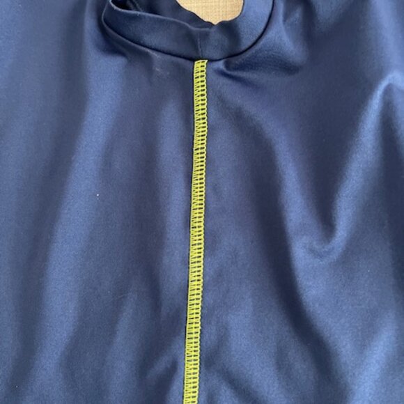 2 Amazon Essentials Tank Tops for Kids - Picture 5 of 8